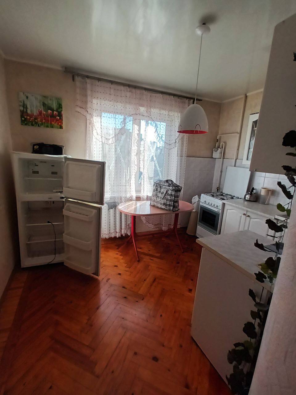 Оренда 1-кімнатної квартири 38 м², Героїв просп.