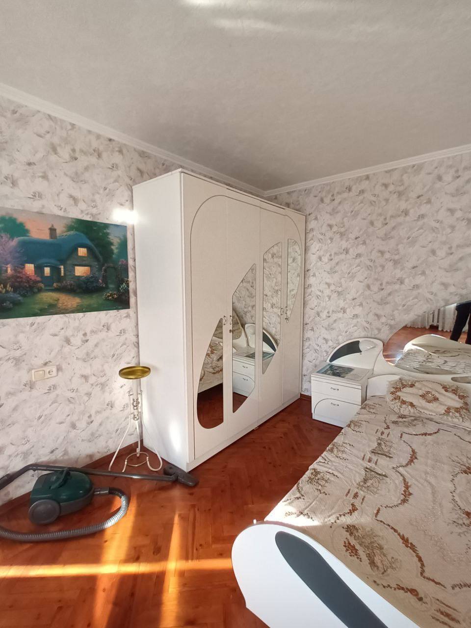 Оренда 1-кімнатної квартири 38 м², Героїв просп.