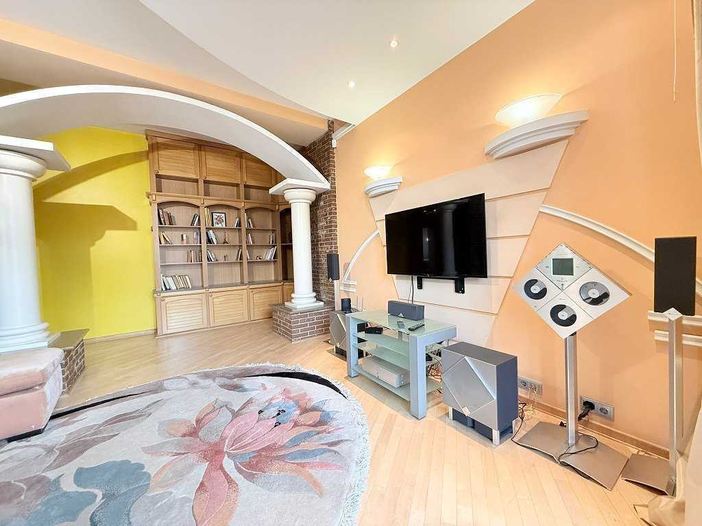 Аренда 3-комнатной квартиры 112 м², Большая Васильковская ул., 48