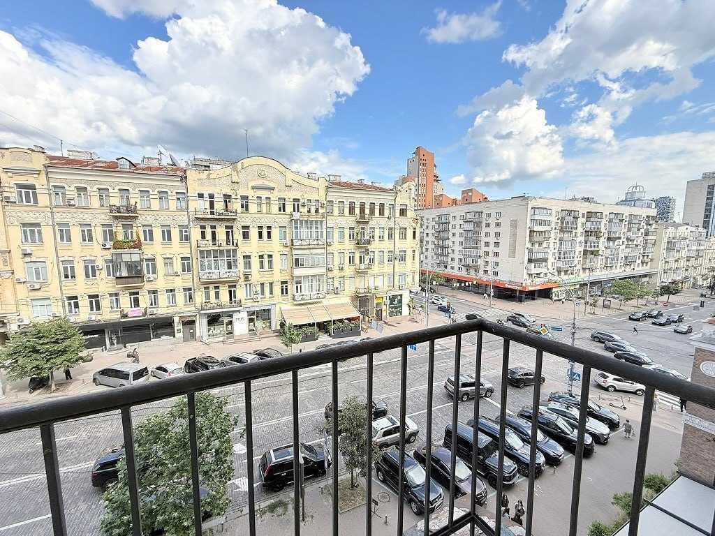 Аренда 3-комнатной квартиры 112 м², Большая Васильковская ул., 48