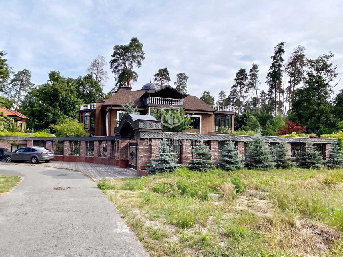 Продаж будинку 1432 м², Велика Житомирська вул., 4А