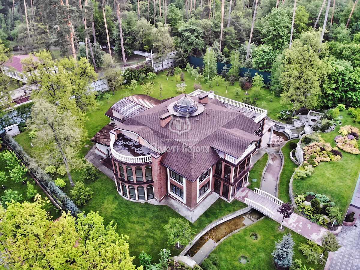 Продаж будинку 1432 м², Велика Житомирська вул., 4А