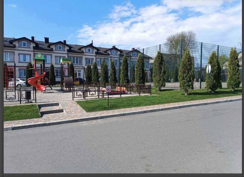 Продаж 1-кімнатної квартири 56 м², Ясна вул., 35