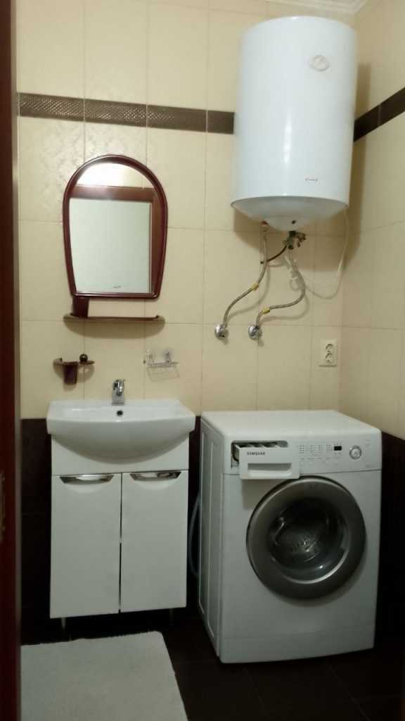 Продаж 1-кімнатної квартири 49 м², Кургузова вул., 11Б