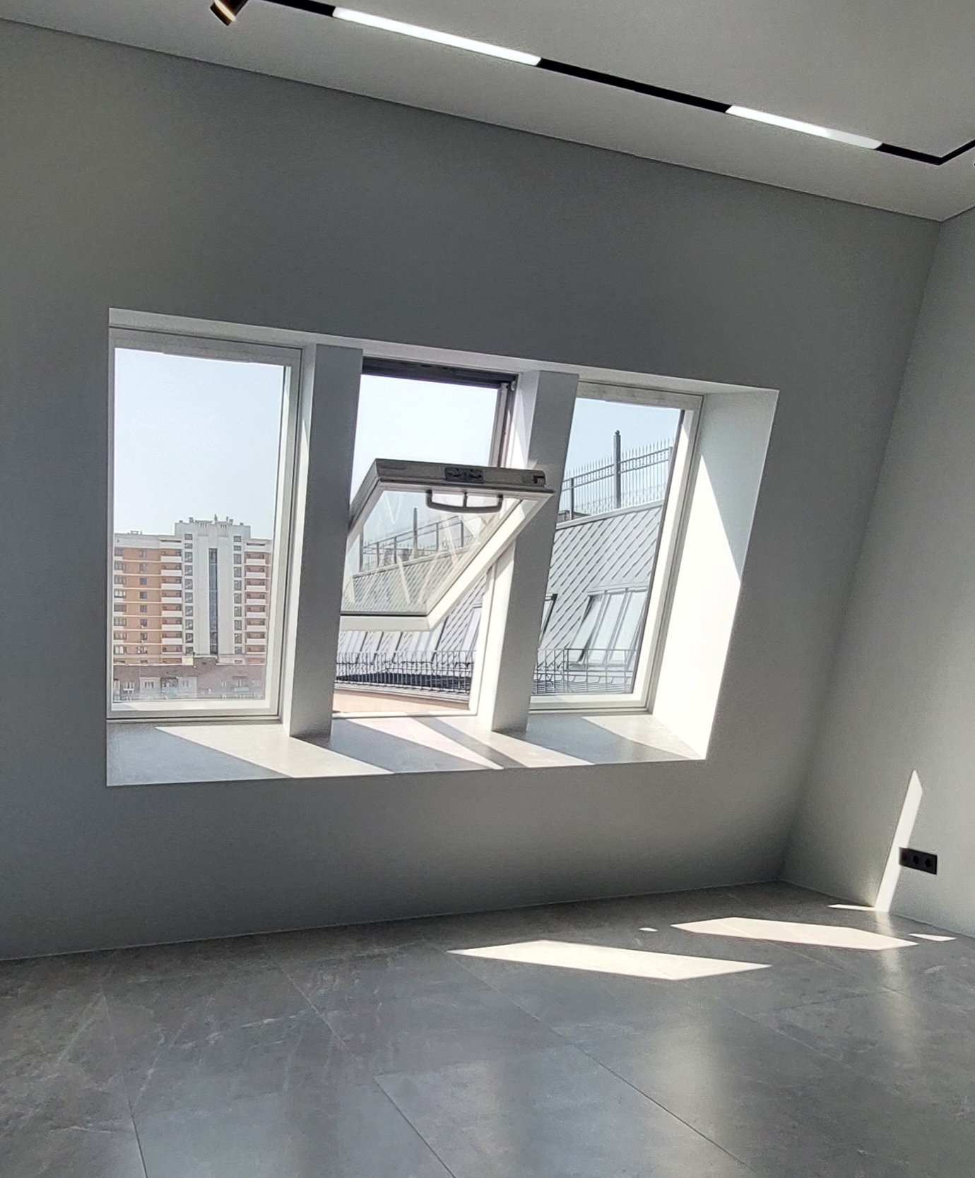 Продажа 2-уровневой квартиры 160 м², Новгородская ул., 46
