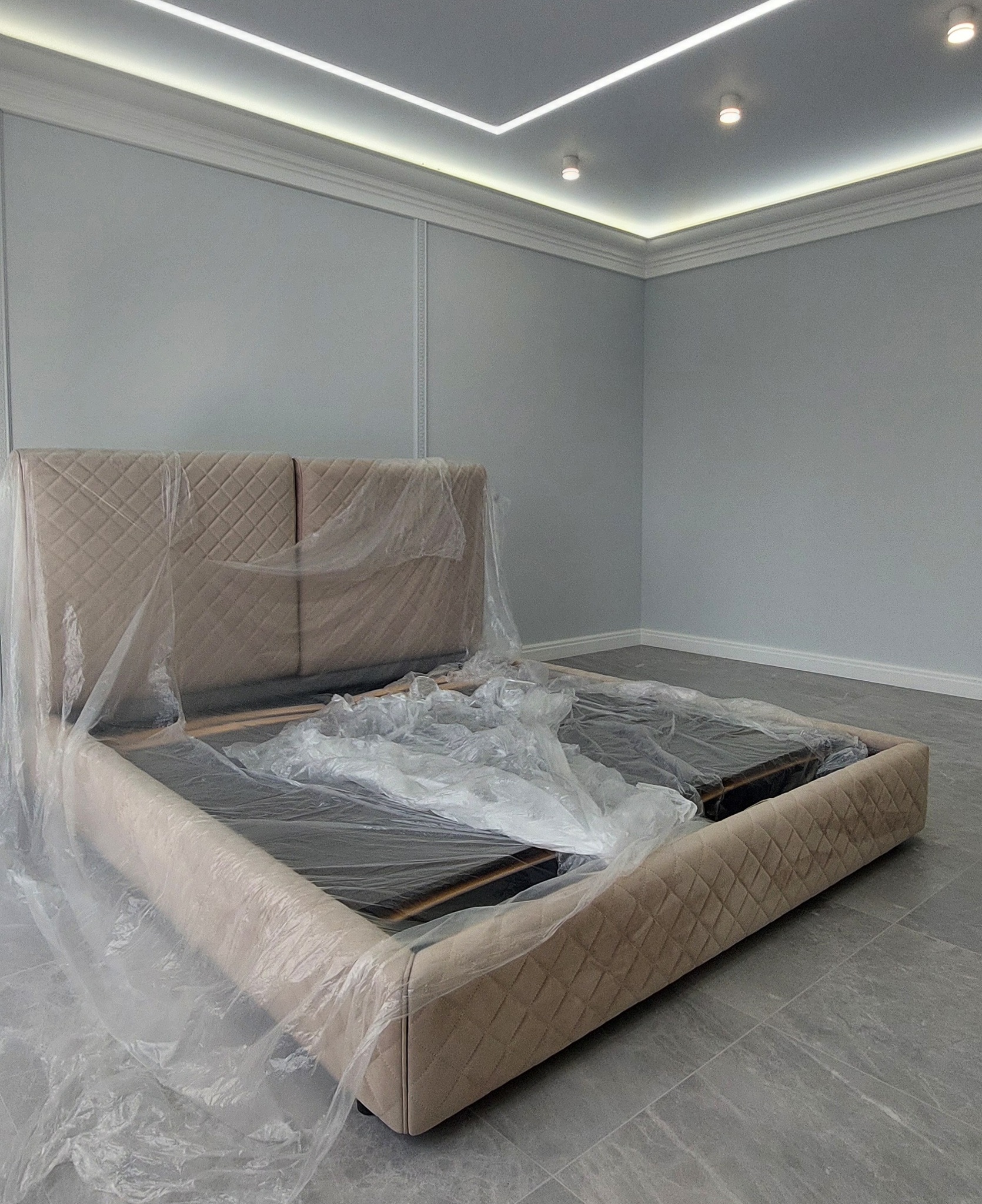 Продажа 2-уровневой квартиры 160 м², Новгородская ул., 46