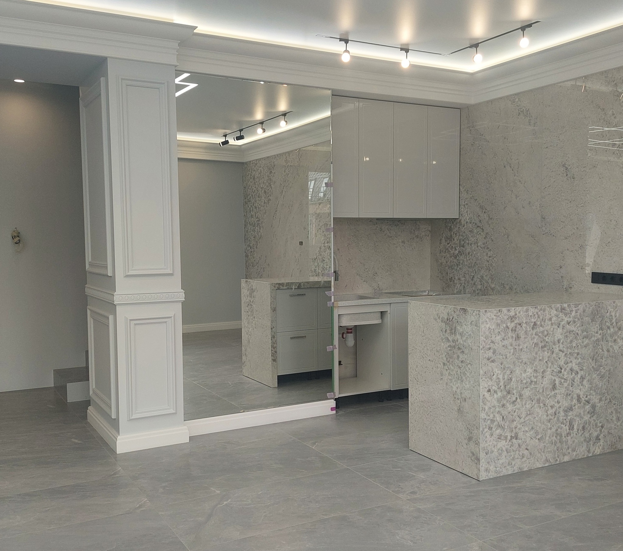 Продажа 2-уровневой квартиры 160 м², Новгородская ул., 46