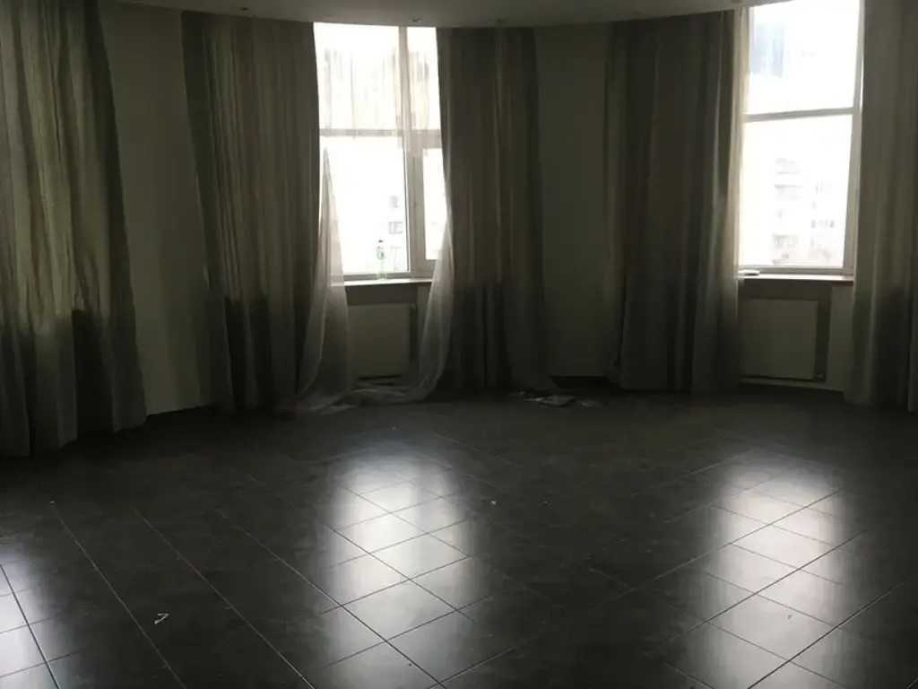 Продаж 3-кімнатної квартири 193.2 м², Ковпака вул., 17