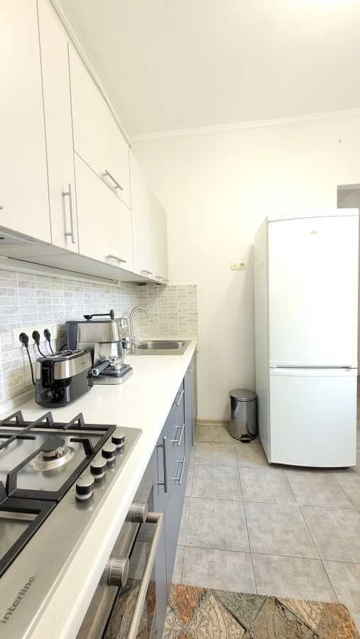 Аренда 2-комнатной квартиры 55.3 м², Шелковичная ул., 13/2