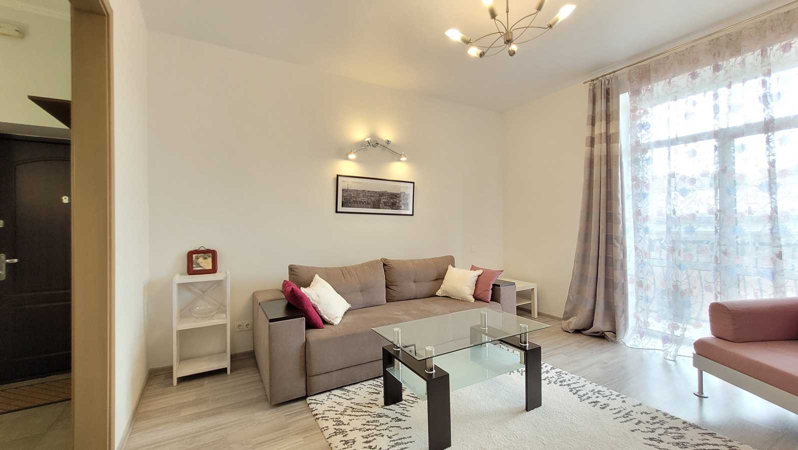 Аренда 2-комнатной квартиры 55.3 м², Шелковичная ул., 13/2