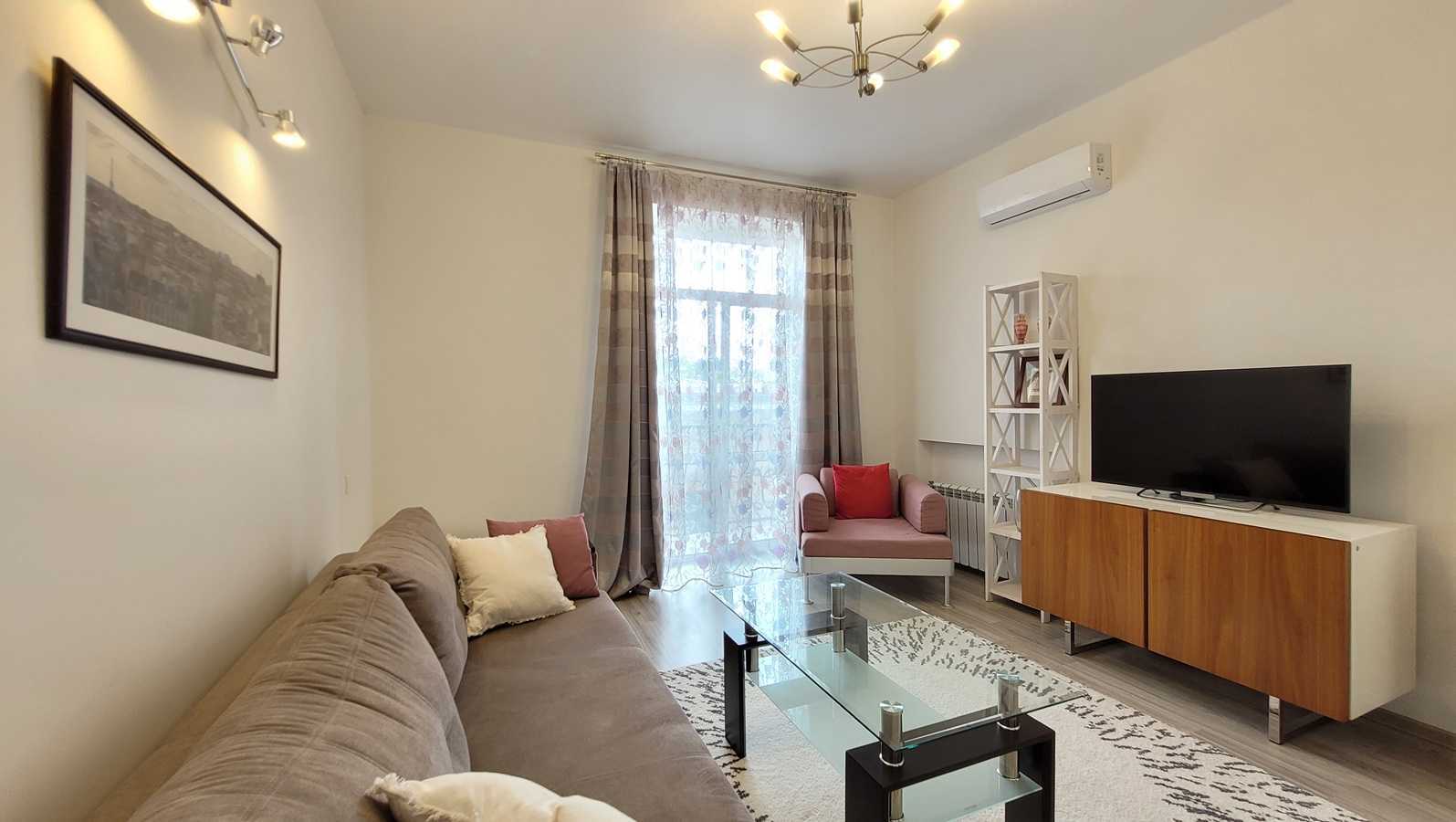Аренда 2-комнатной квартиры 55.3 м², Шелковичная ул., 13/2