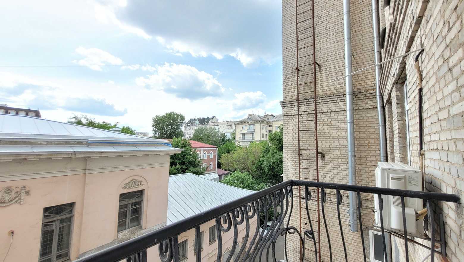 Аренда 2-комнатной квартиры 55.3 м², Шелковичная ул., 13/2