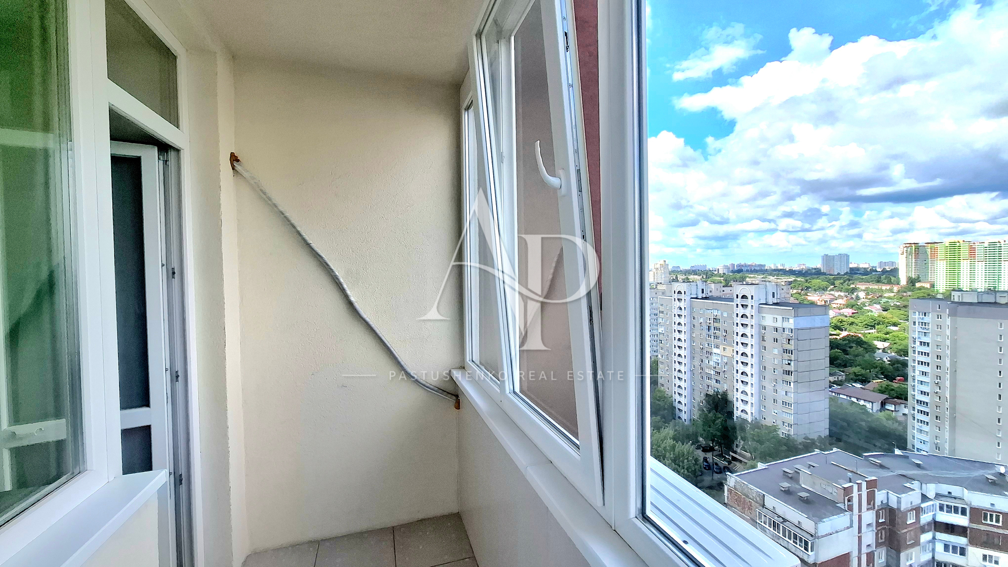Продаж смарт квартири 28 м², Полевая вул., 73
