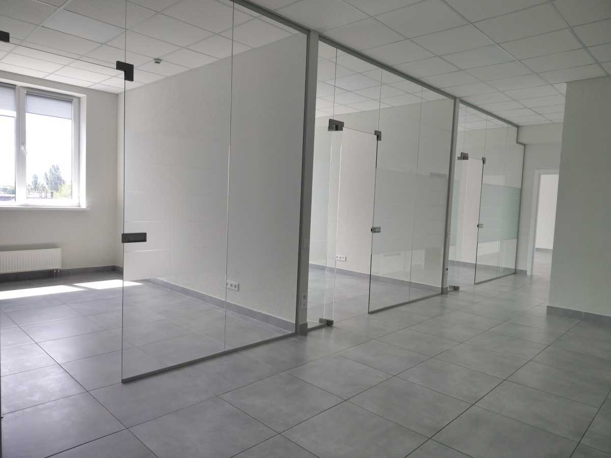 Аренда офиса 210 м², Уинстона Черчилля, 1