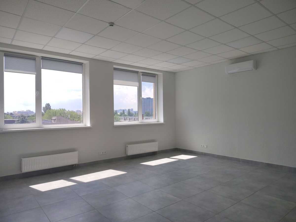 Аренда офиса 210 м², Уинстона Черчилля, 1