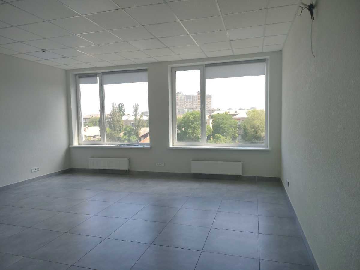 Аренда офиса 210 м², Уинстона Черчилля, 1