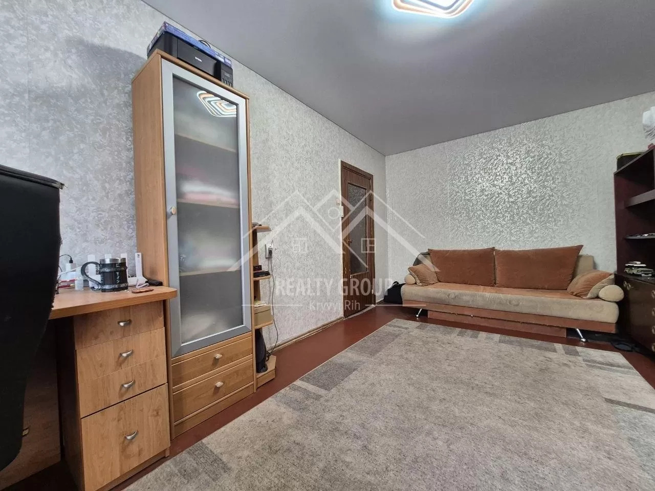 Продажа 2-комнатной квартиры 48 м², Солнечный мркн. ул.