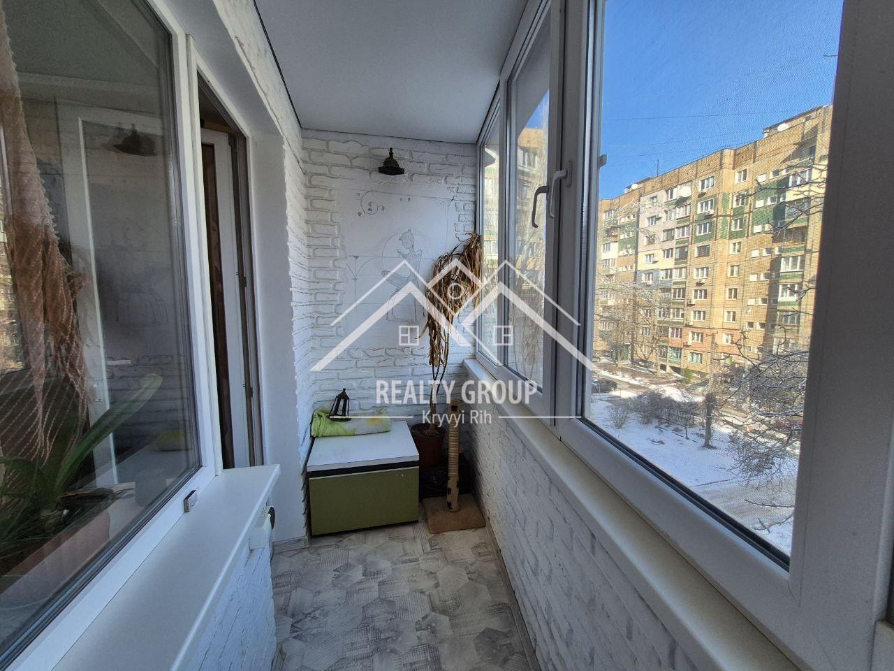 Продажа 2-комнатной квартиры 48 м², Солнечный мркн. ул.