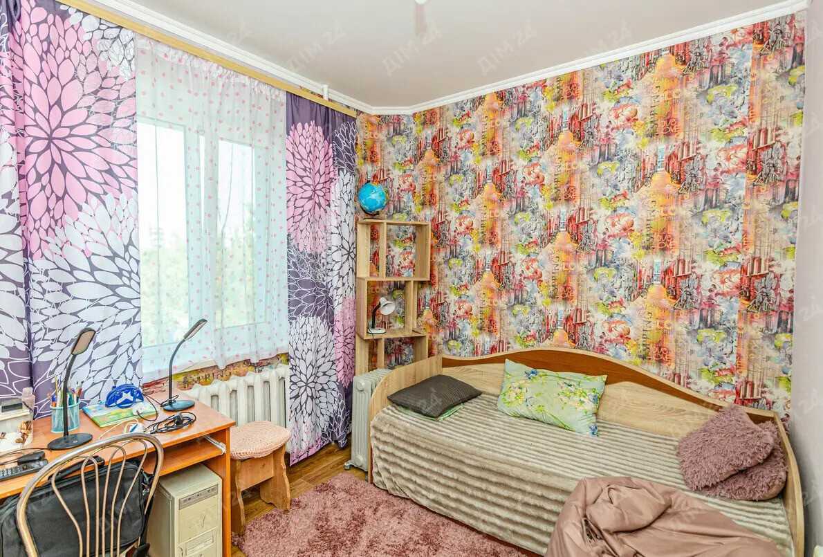 Продажа 3-комнатной квартиры 68 м², Курчатова ул., 13