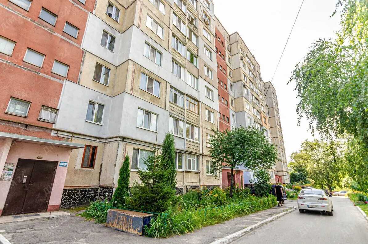 Продажа 3-комнатной квартиры 68 м², Курчатова ул., 13