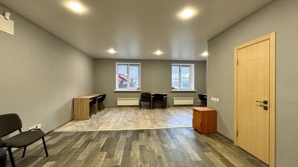 Продажа офиса 42 м², Довженко ул.