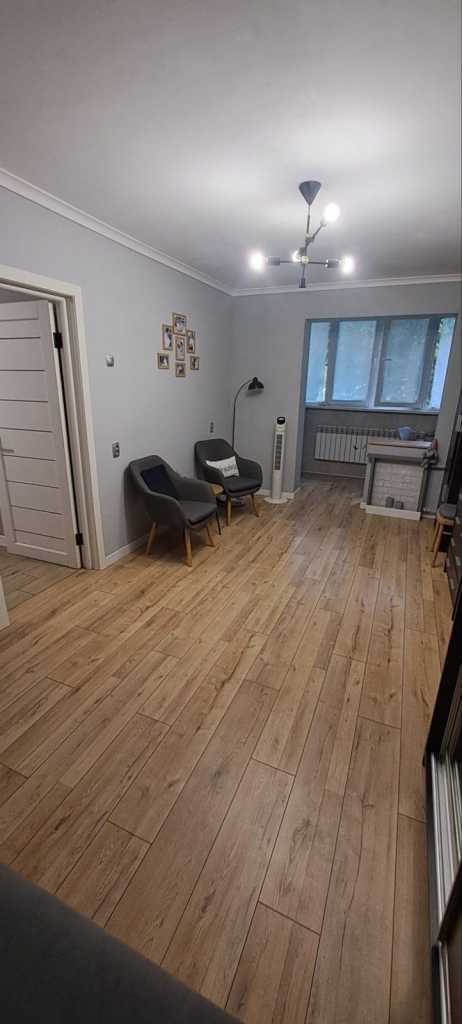 Продаж 2-кімнатної квартири 45.2 м², Жолудєва вул., 6В