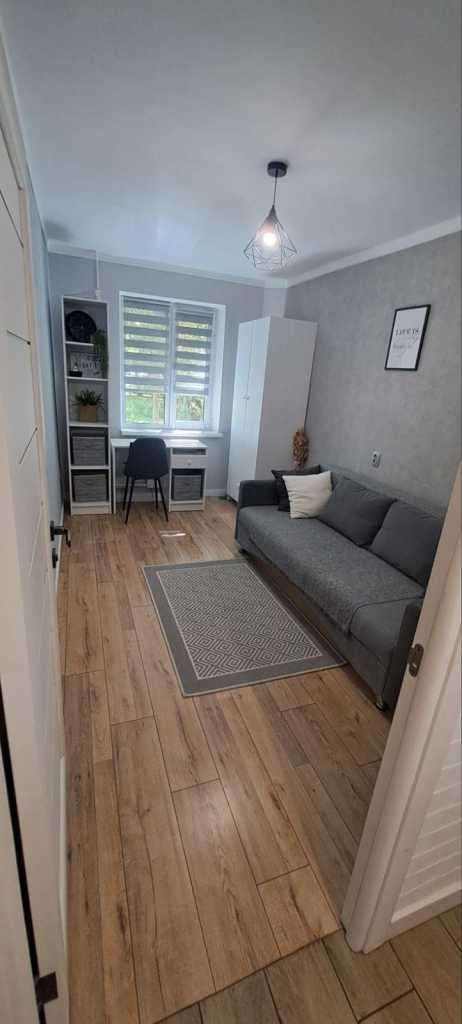 Продаж 2-кімнатної квартири 45.2 м², Жолудєва вул., 6В