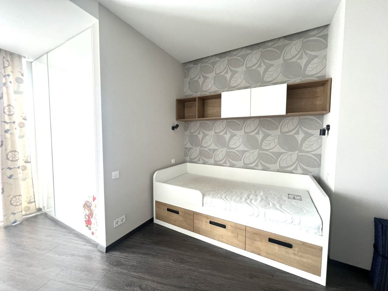 Аренда 4-комнатной квартиры 175 м², Гагарина просп.