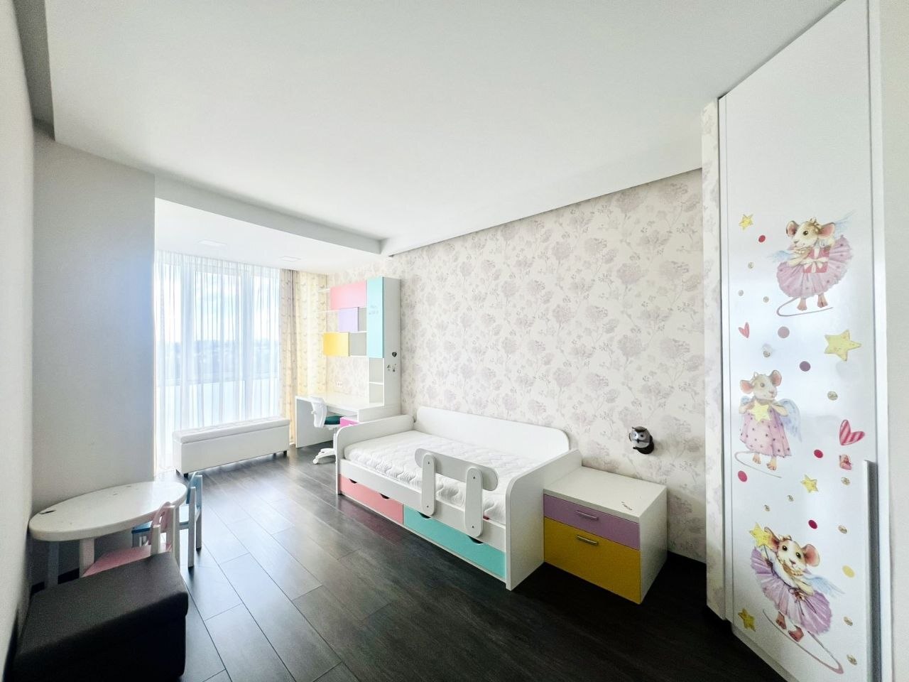 Аренда 4-комнатной квартиры 175 м², Гагарина просп.