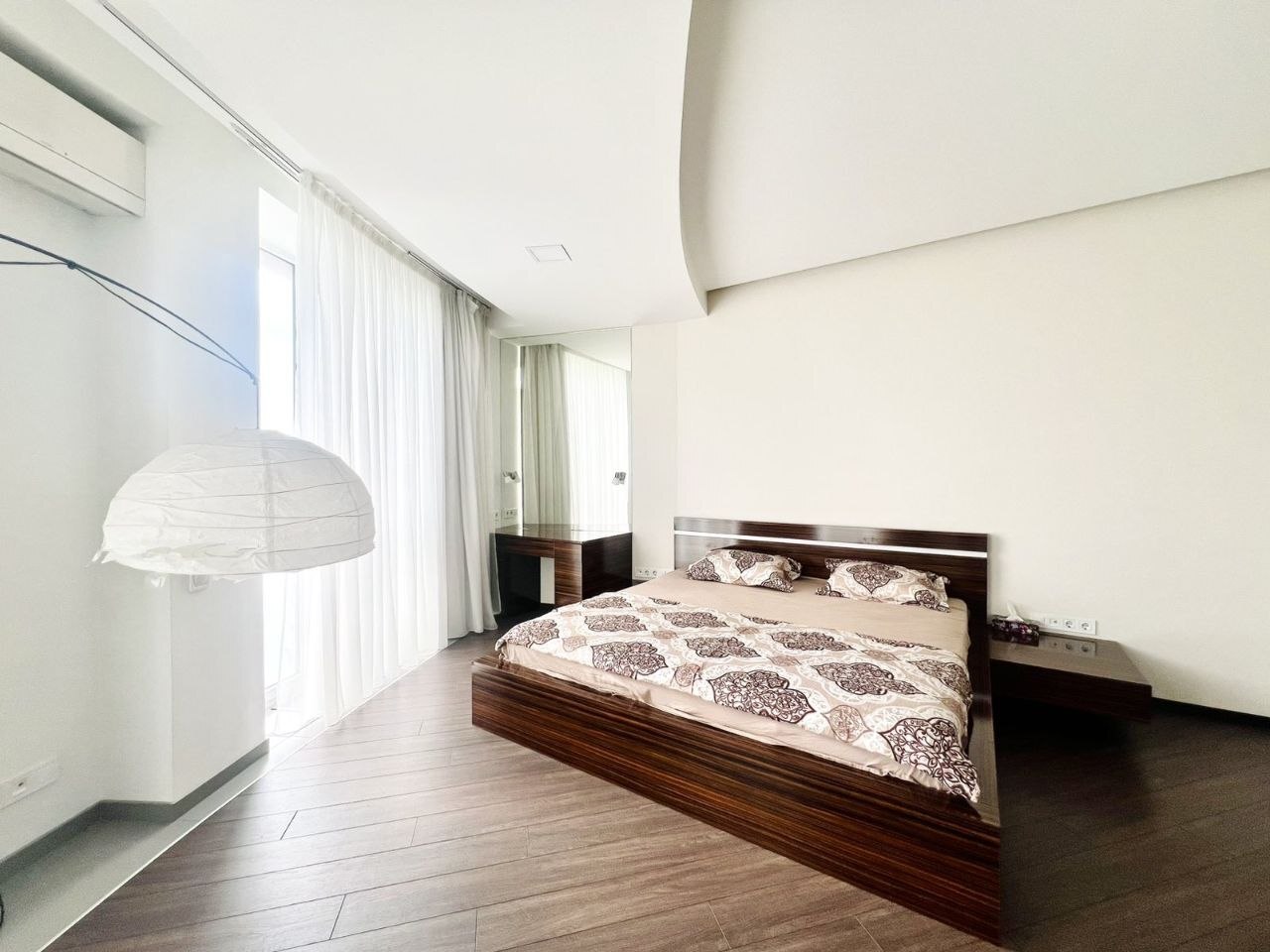 Аренда 4-комнатной квартиры 175 м², Гагарина просп.