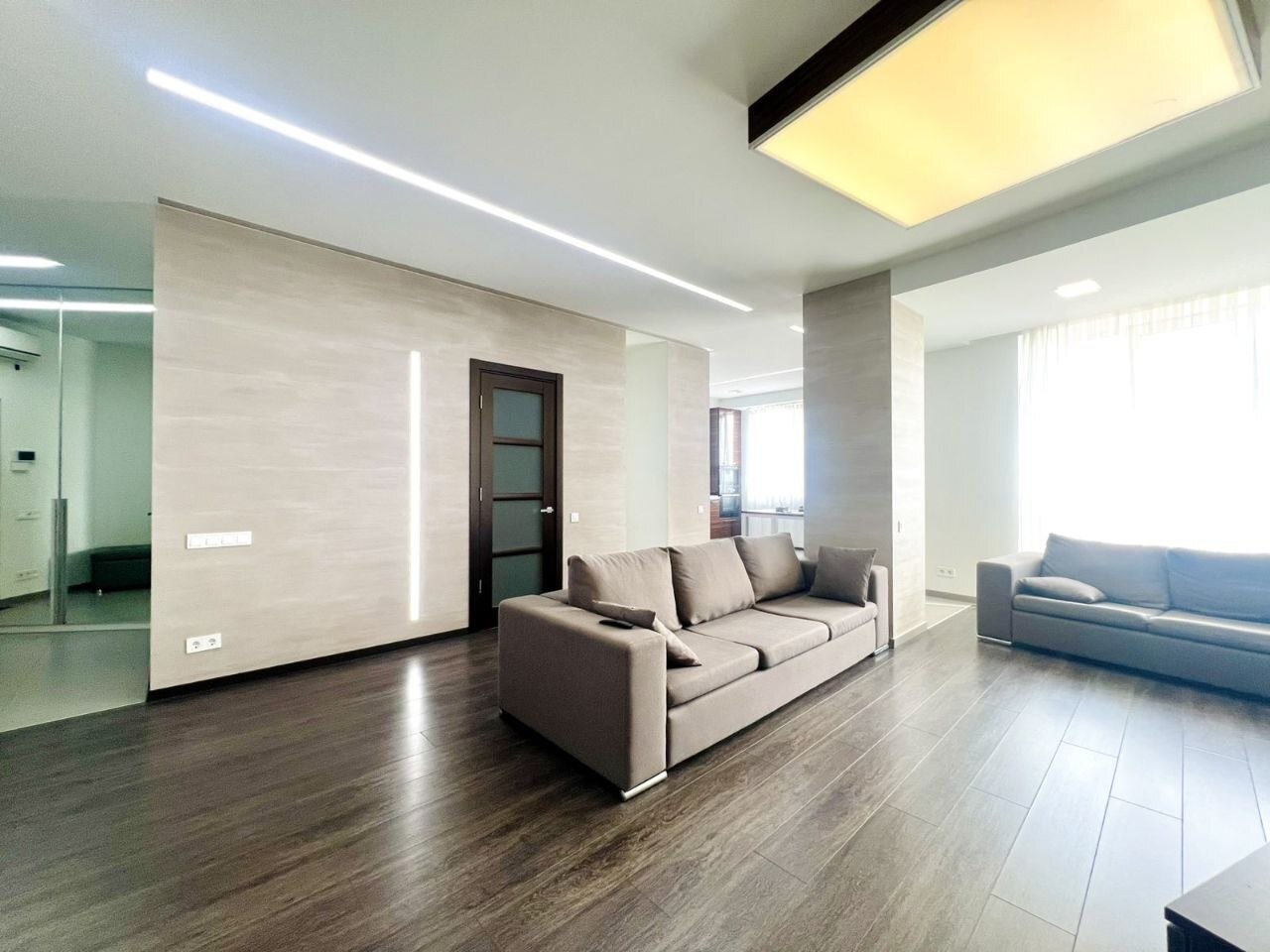 Аренда 4-комнатной квартиры 175 м², Гагарина просп.