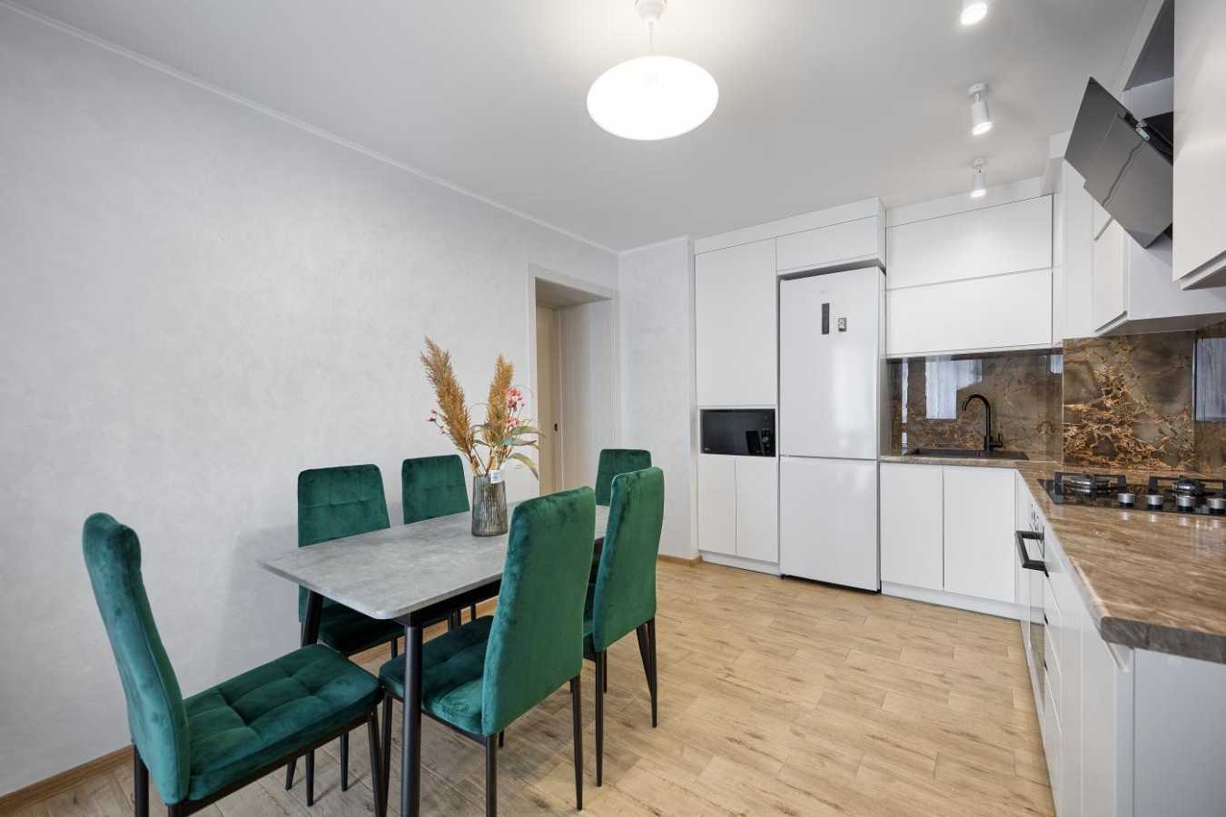 Продажа 2-комнатной квартиры 53.3 м², Тракт Глинянский ул.