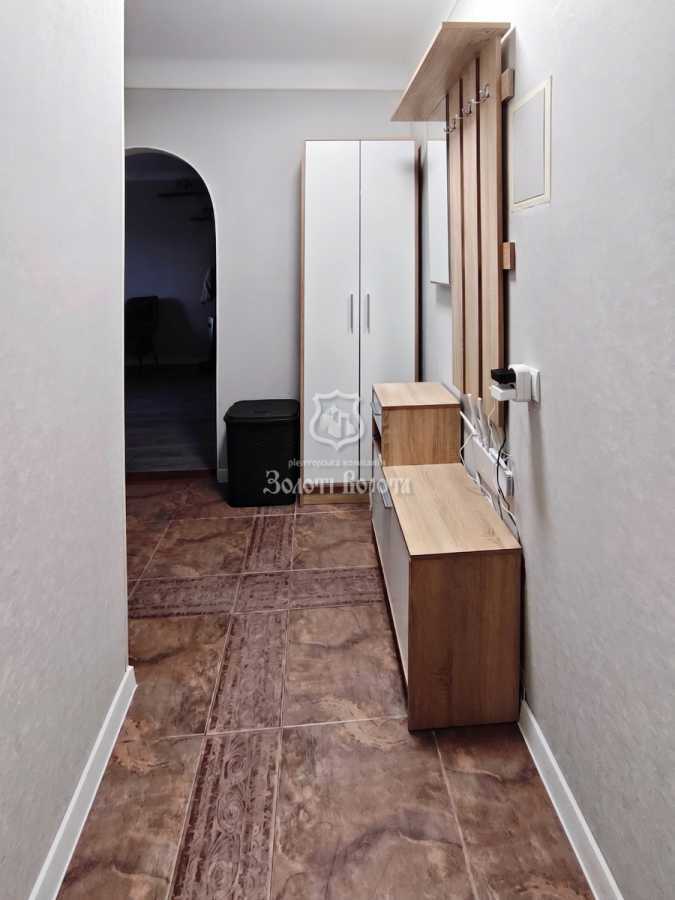 Продажа 2-комнатной квартиры 43.2 м², Привокзальная ул., 12/1