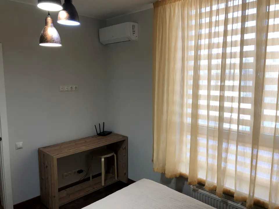 Оренда 2-кімнатної квартири 53 м², Практична вул., 3