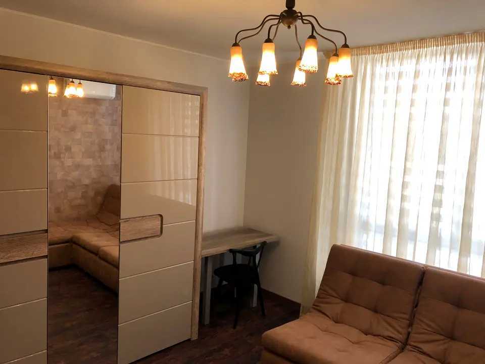 Оренда 2-кімнатної квартири 53 м², Практична вул., 3