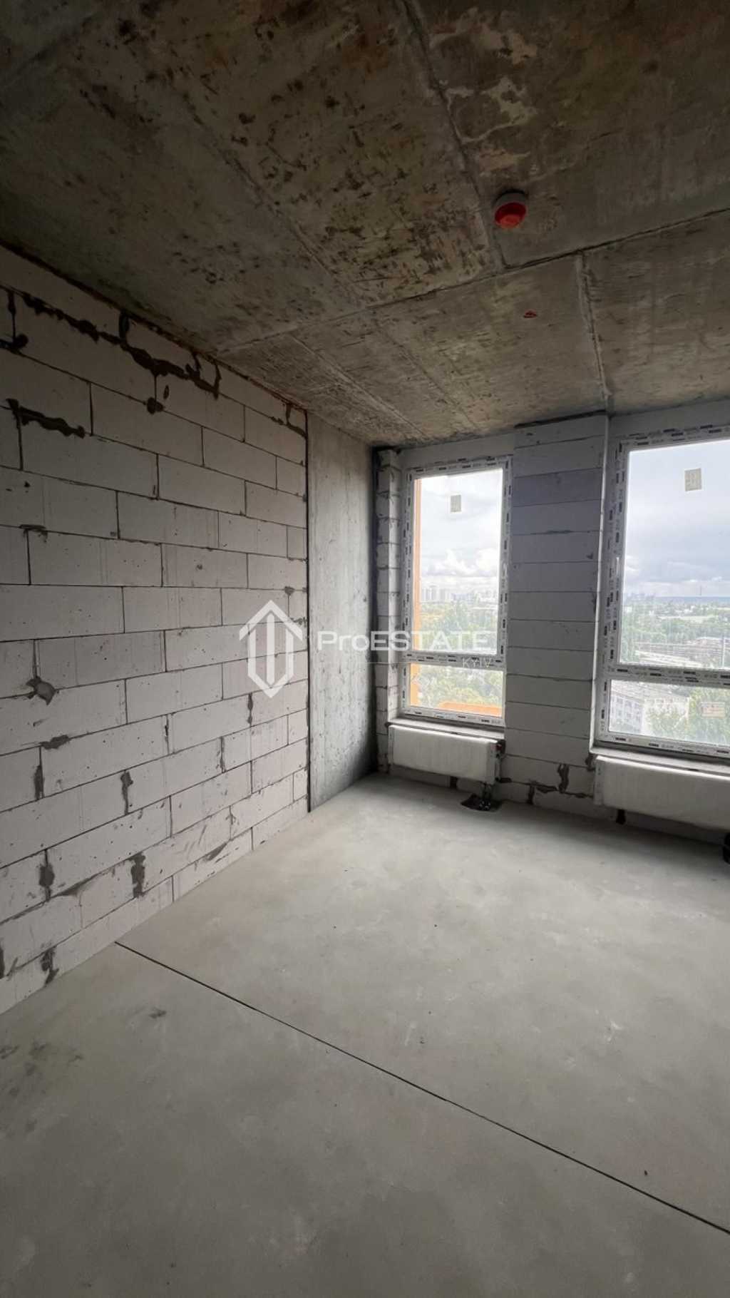 Продажа 1-комнатной квартиры 43.6 м², Надднепрянское шоссе, 2а