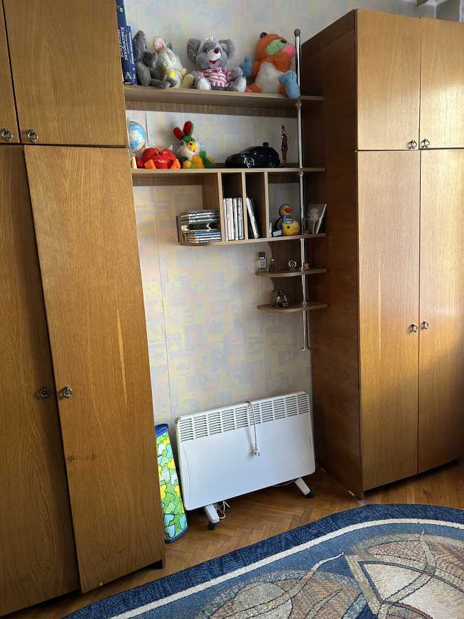 Продаж 3-кімнатної квартири 72 м², Олімпійська, 8а