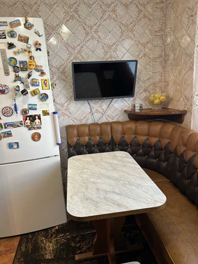 Продаж 3-кімнатної квартири 72 м², Олімпійська, 8а