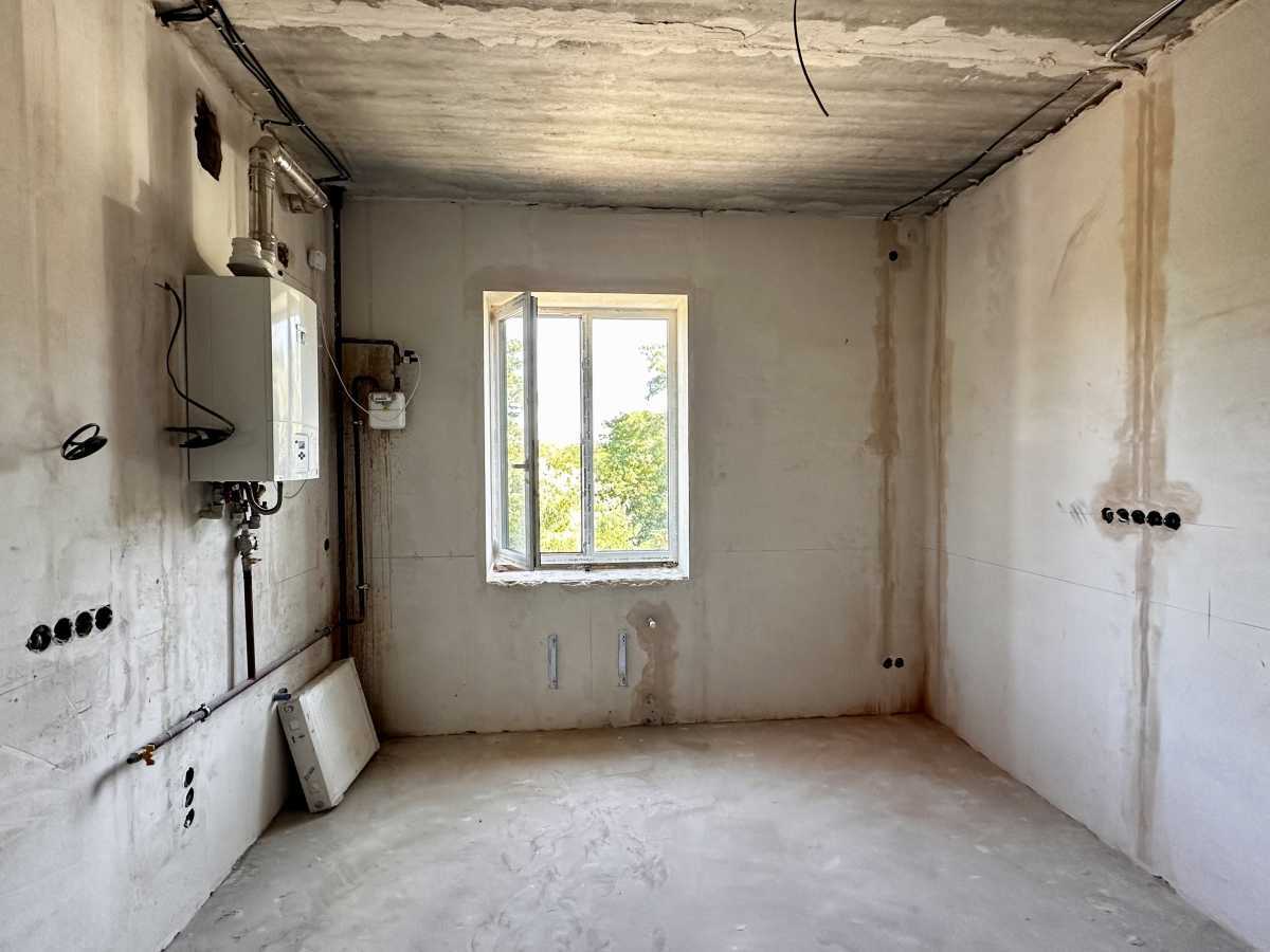 Продаж 1-кімнатної квартири 42 м², Підлісна вул., 27