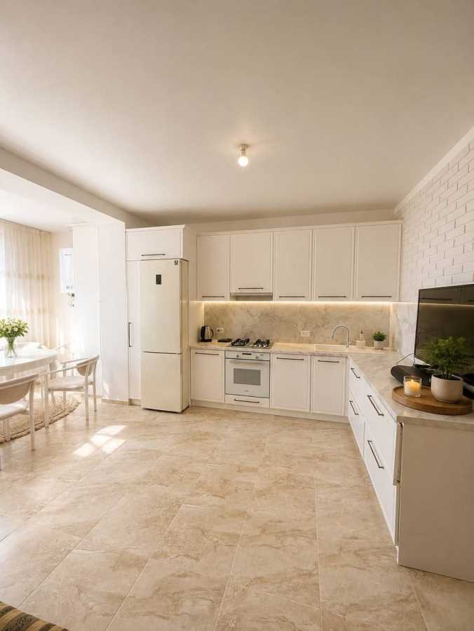 Продаж 2-кімнатної квартири 65 м², Героїв Небесної Сотні просп., 40