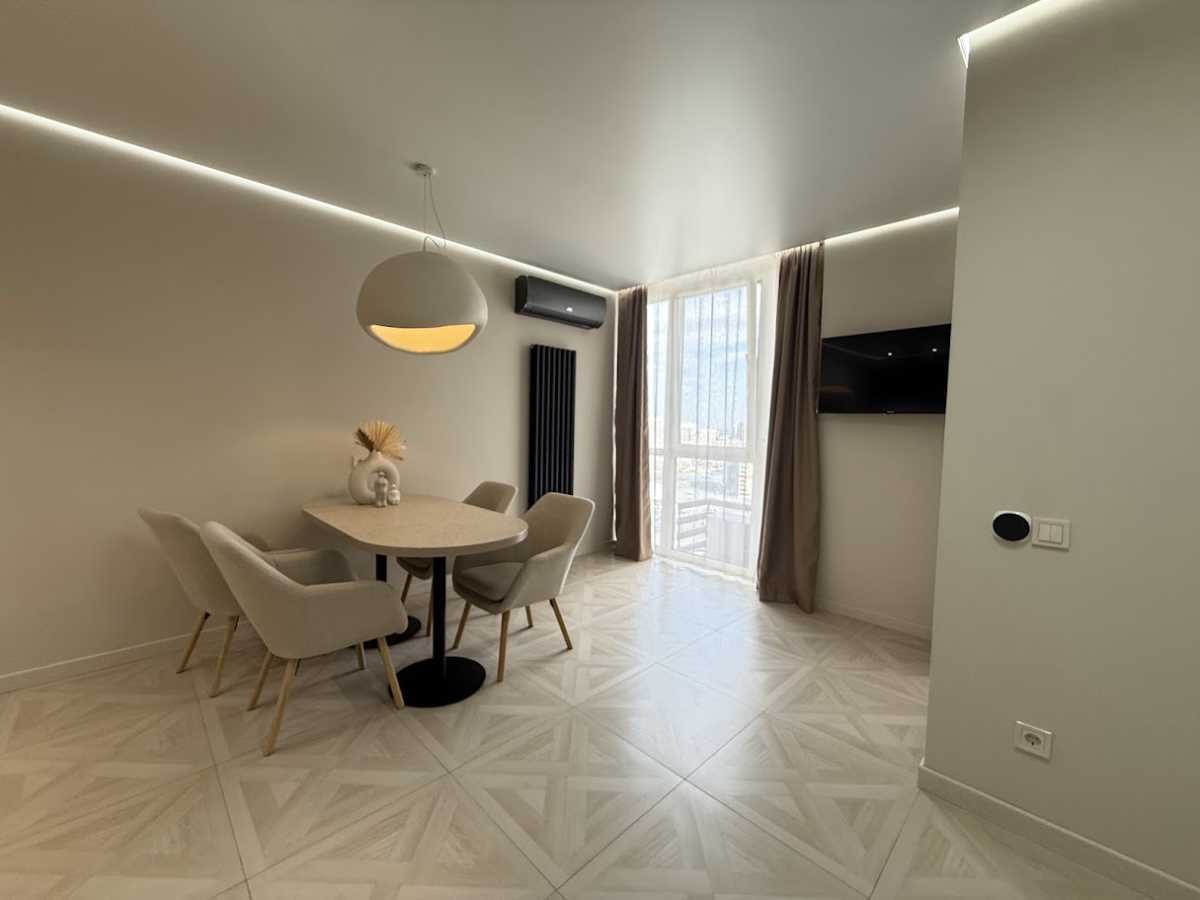 Аренда 1-комнатной квартиры 43 м², Всеволода Змиенко ул., 19