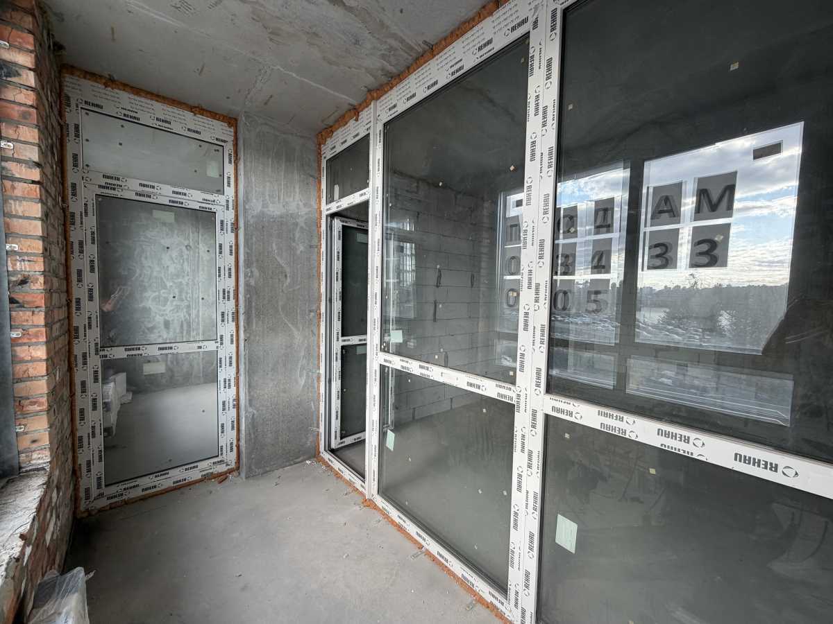 Продажа 2-комнатной квартиры 75.8 м², Днепровская наб.