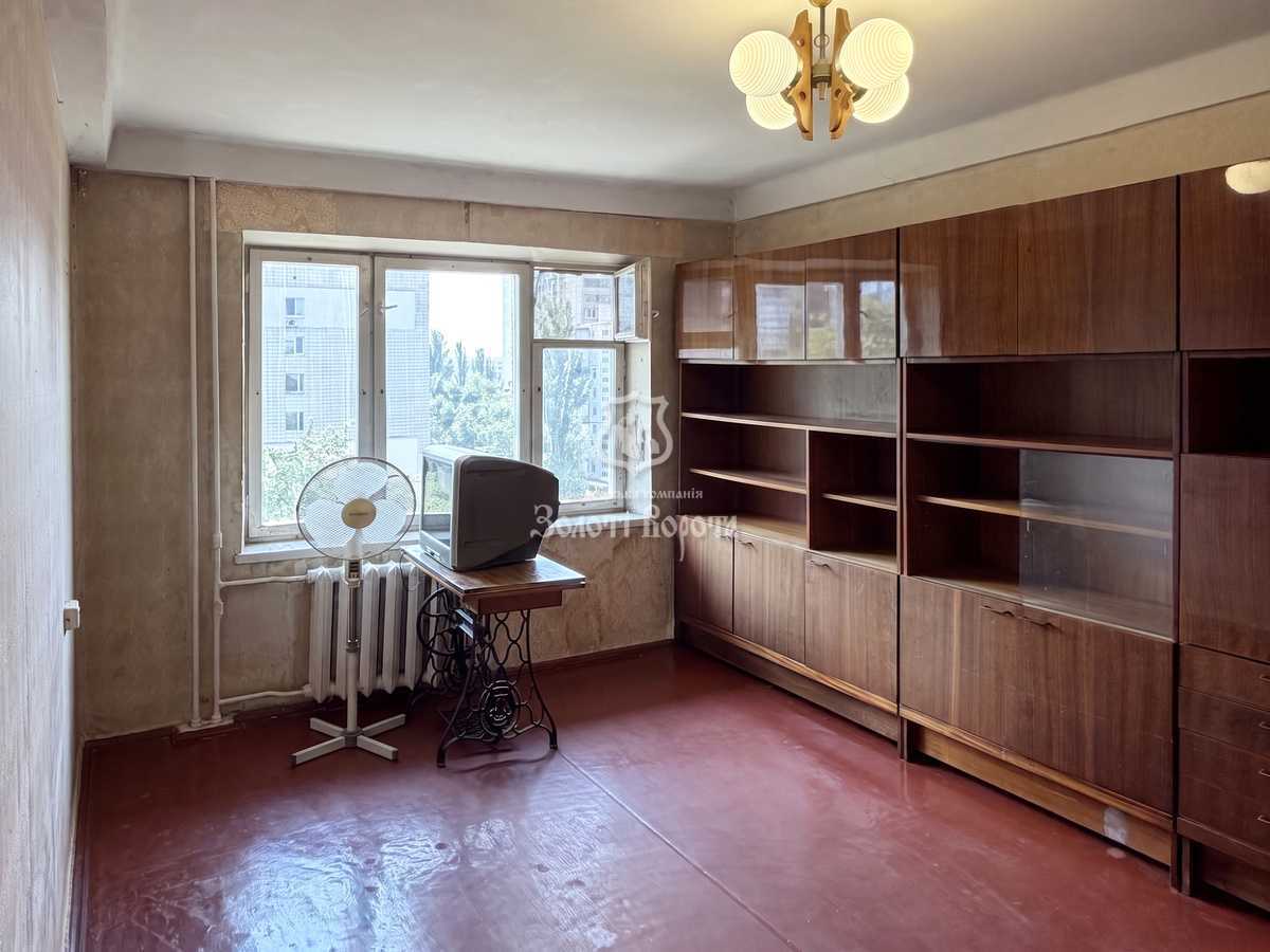 Продаж 2-кімнатної квартири 45.7 м², Раїси Окіпної вул., 5