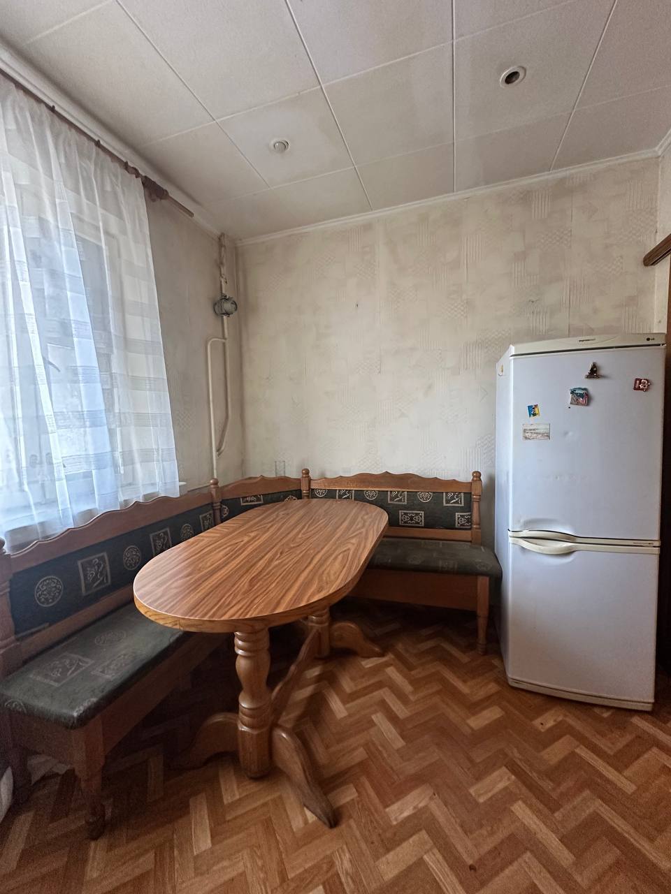 Оренда 1-кімнатної квартири 30 м², Івана Микитенка вул.