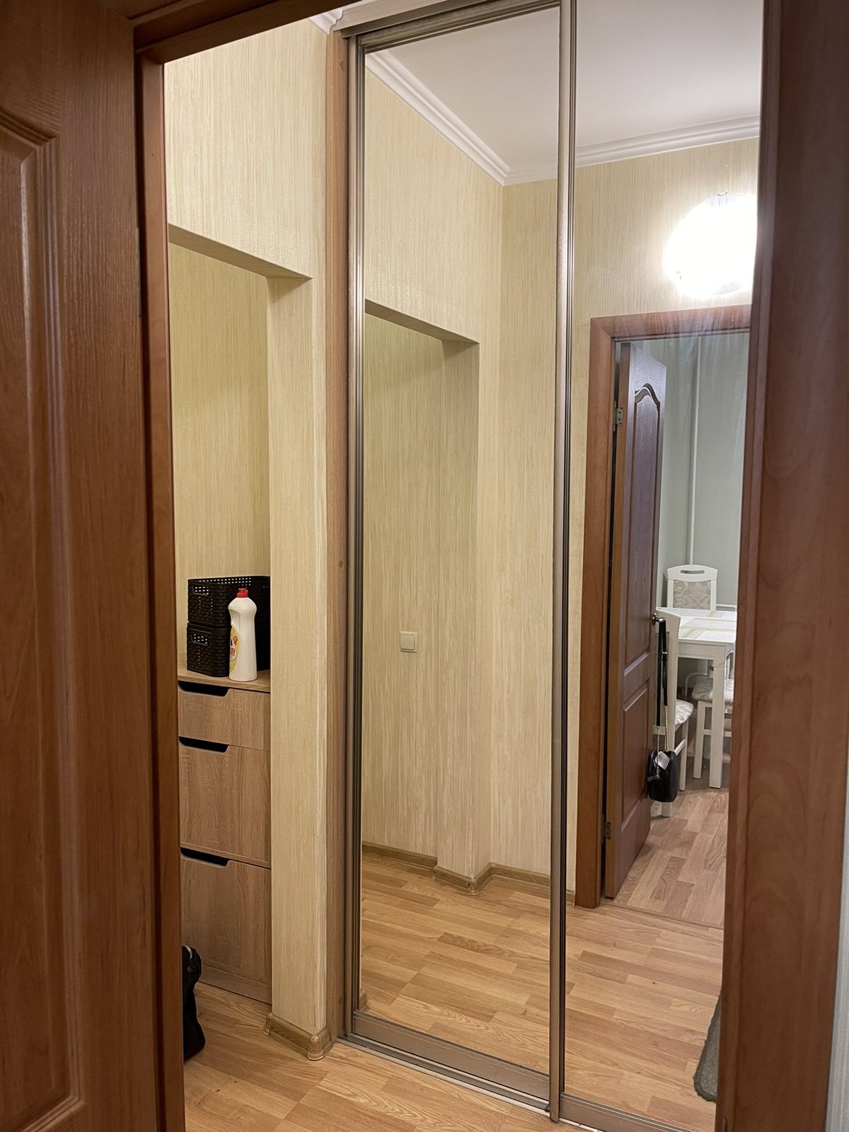 Аренда 3-комнатной квартиры 70 м², Николая Закревского ул., 37