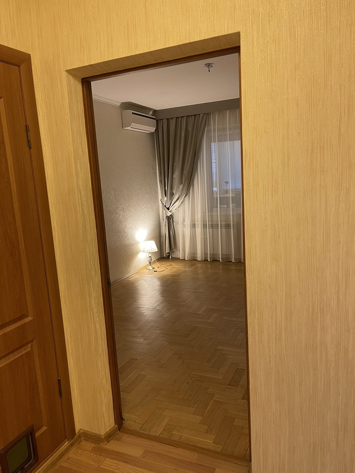 Аренда 3-комнатной квартиры 70 м², Николая Закревского ул., 37