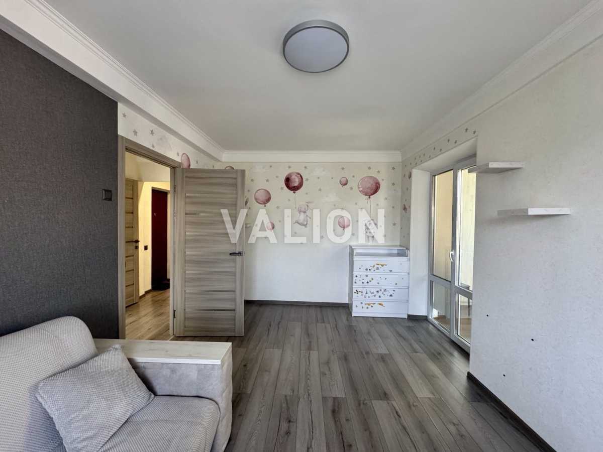 Продажа 1-комнатной квартиры 40 м², Светлицкого ул., 30/20