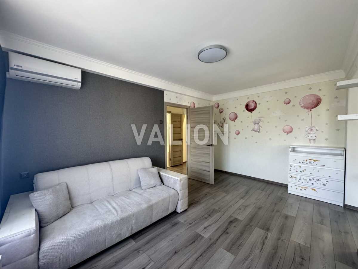 Продажа 1-комнатной квартиры 40 м², Светлицкого ул., 30/20