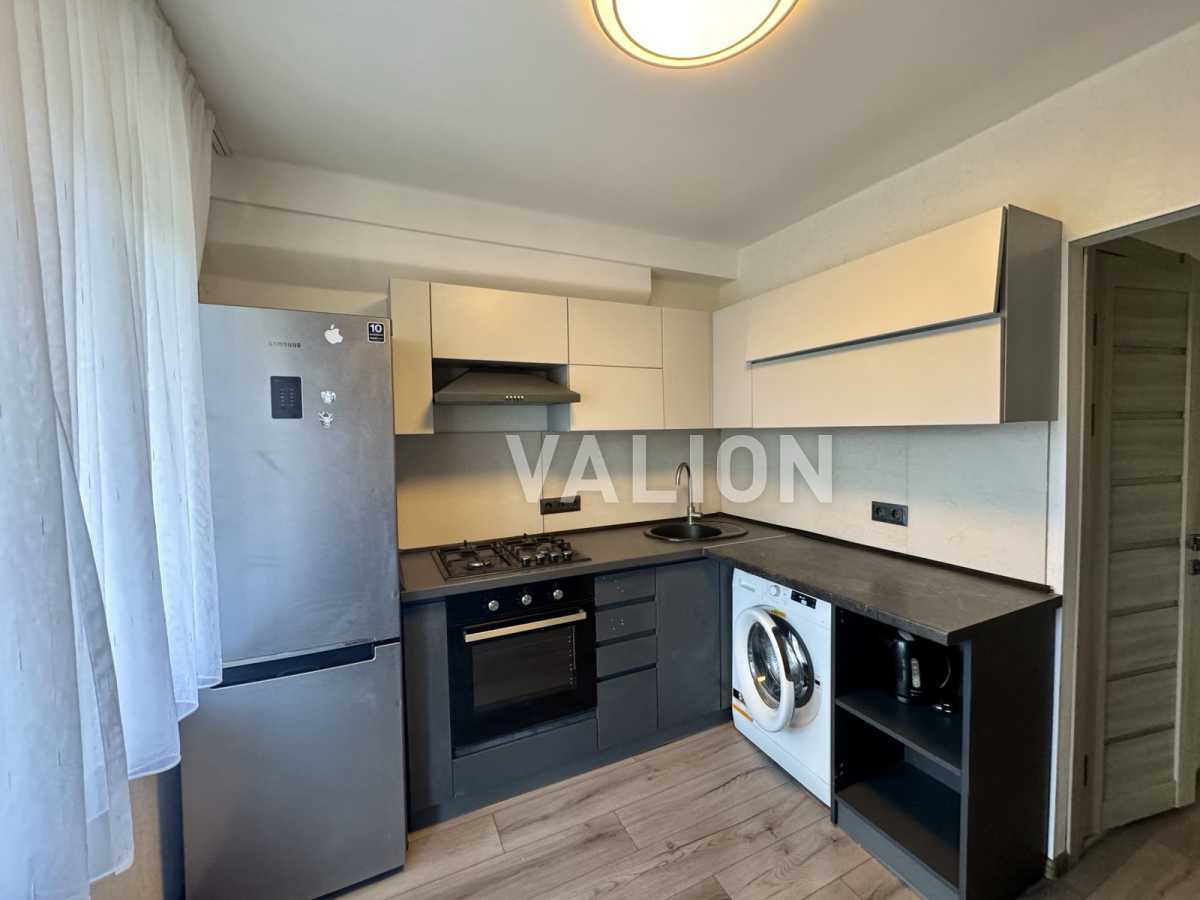 Продажа 1-комнатной квартиры 40 м², Светлицкого ул., 30/20