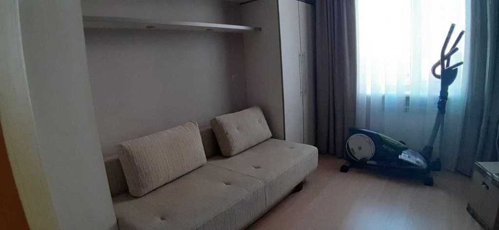Продажа 4-комнатной квартиры 137 м², Дмитриевская ул., 66А
